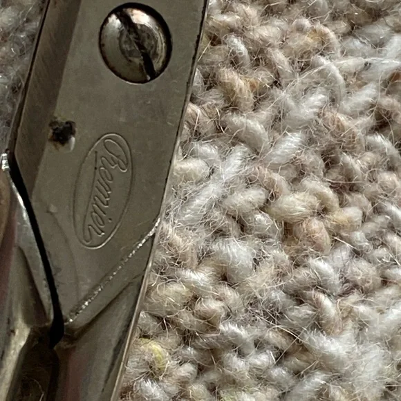 Vintage Scissors (4 Pairs) - Picture 10 of 10